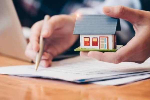 Hợp đồng tặng cho tài sản