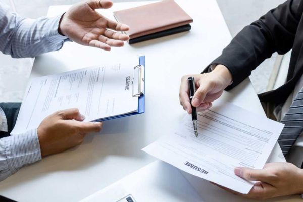 nhân viên bị nợ bảo hiểm