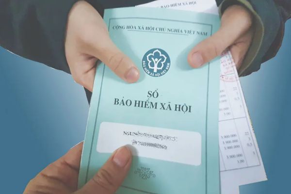 nhân viên bị nợ bảo hiểm