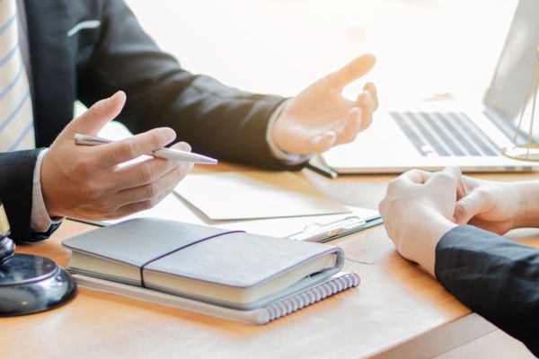 Người làm chứng lập di chúc