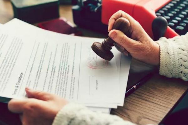 Công chứng hợp đồng mua bán nhà xưởng