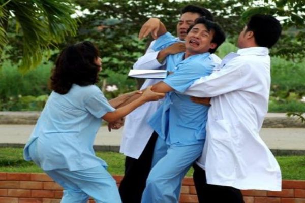 Ly hôn khi một bên mắc bệnh