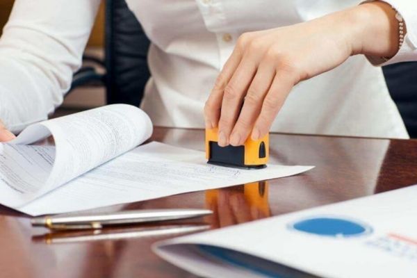 Công chứng thỏa thuận về việc giải quyết quyền sử dụng